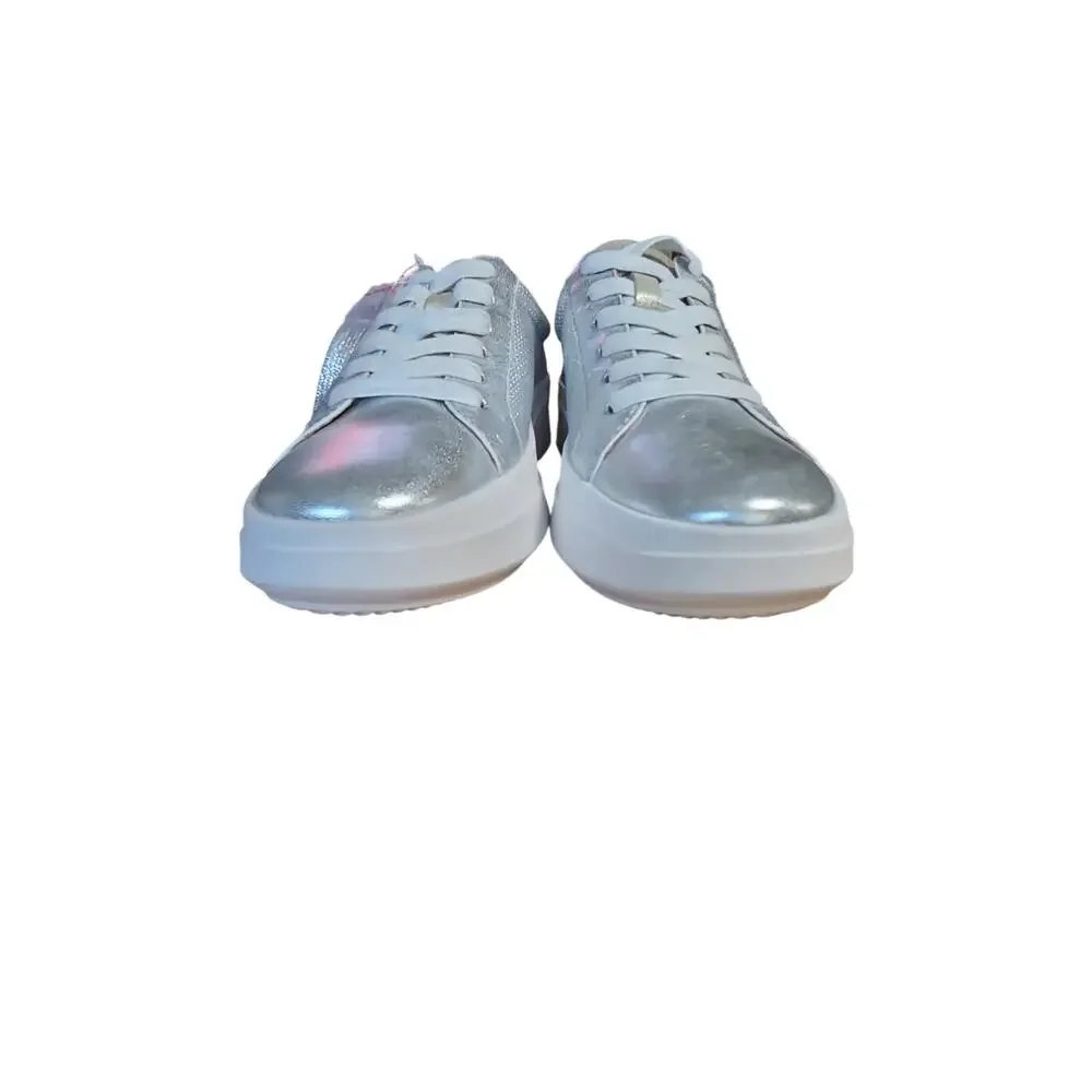 NWOB Gentle Souls by Kenneth Cole Rosette Platform Silver Sneakers 8.5